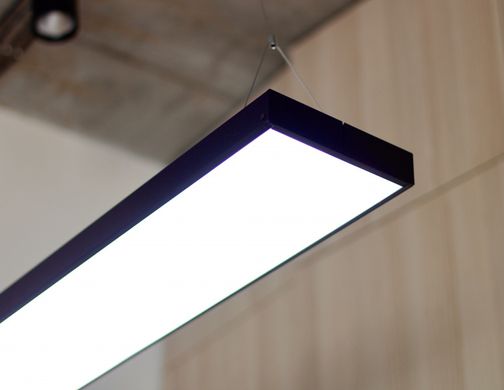 Линейный профильный LED светильник 48Вт 4000-4500К белый или черный серия ЕСО
